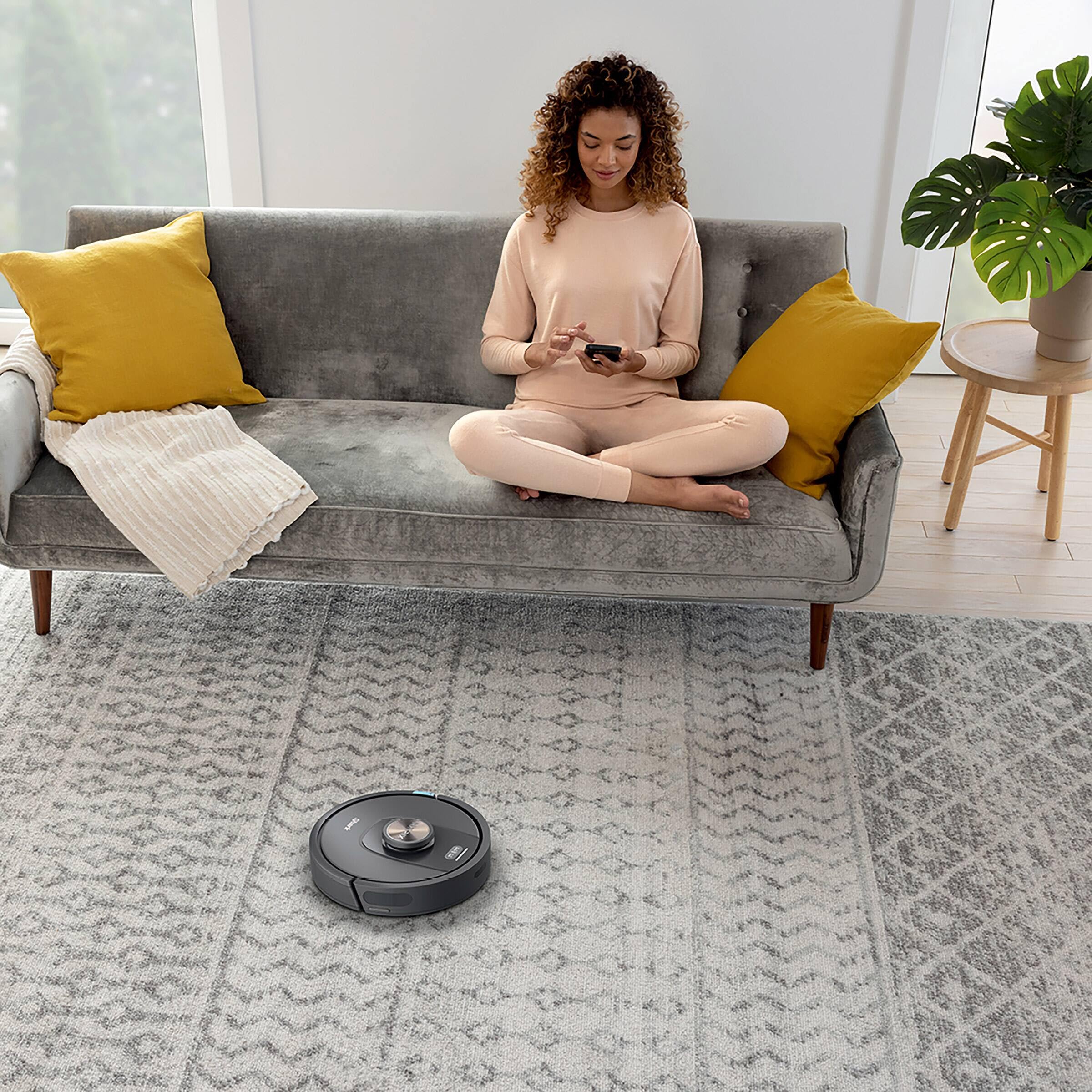 Shark UR2360S Ultra Robot Vacuum, with Matrix Clean, Precision Mapping, 30-Day Capacity HEPA Bagless Self Empty Base, Self-Cleaning Brushroll Perfect for Pet Hair, WiFi, Black (Renewed) - Image 4